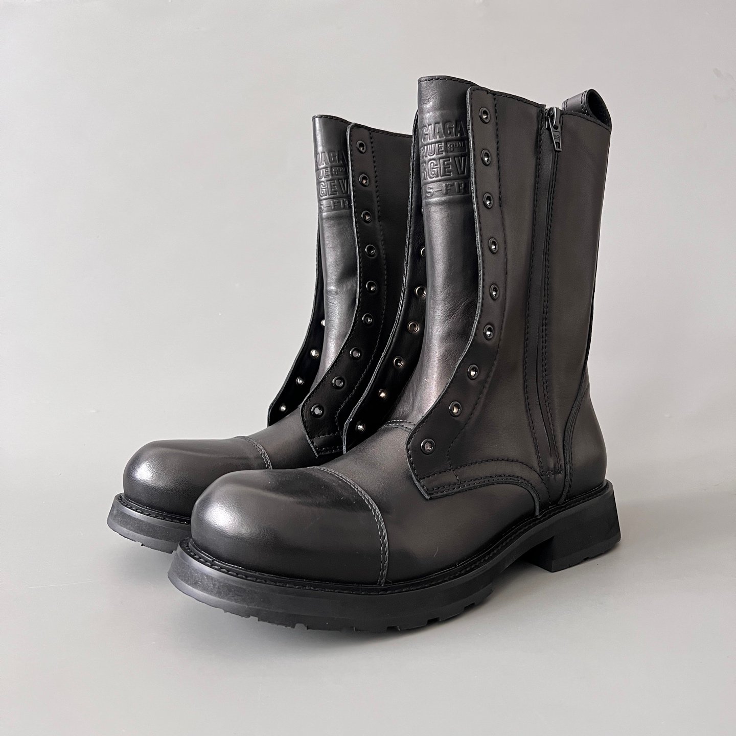 AuroraCustom Balenciaga Combat Series Premium Calfskin High-Shaft Open-Throat Side-Zip Boots (Men's Edition)