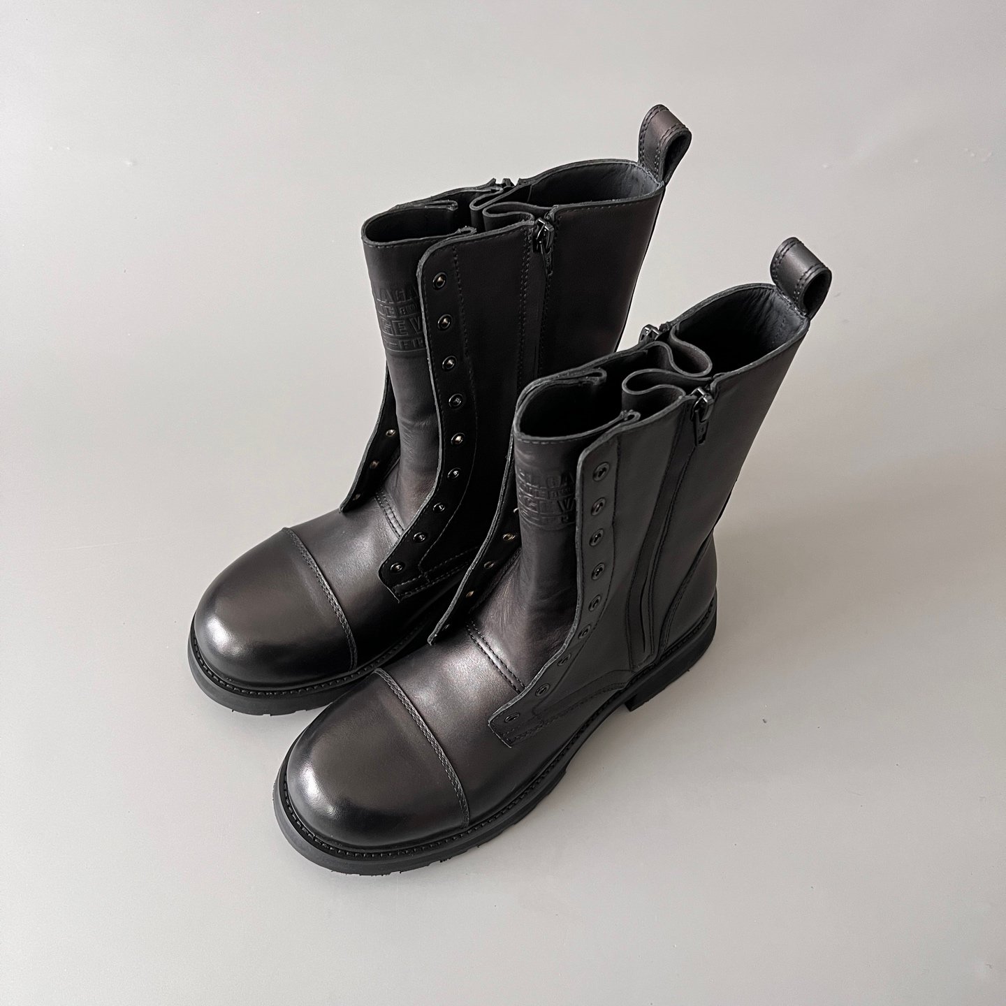 AuroraCustom Balenciaga Combat Series Premium Calfskin High-Shaft Open-Throat Side-Zip Boots (Men's Edition) - Image 8