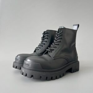 AuroraCustom Balenciaga Strike Series Smooth Calfskin Thick Rubber Platform Combat Boots (Men's Edition)