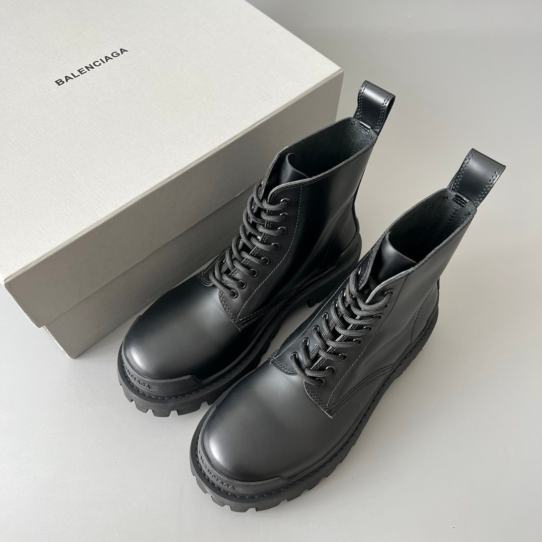 AuroraCustom Balenciaga Strike Series Smooth Calfskin Thick Rubber Platform Combat Boots (Men's Edition) - Image 9