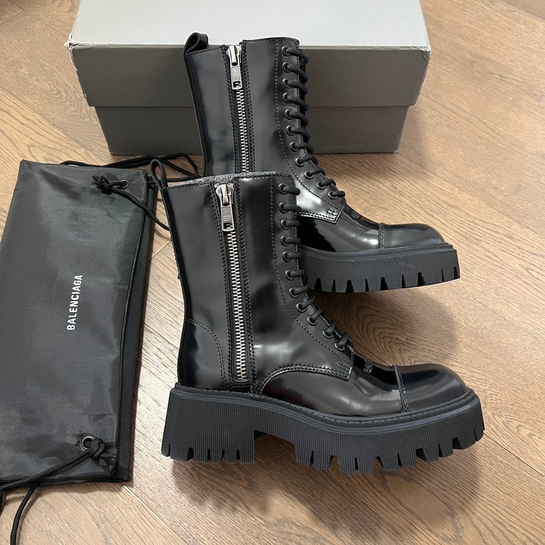 AuroraCustom Balenciaga Tractor Series Semi-Gloss Calfskin Heavy-Platform Side-Zip Combat Lace-Up Boots (Men's Edition)