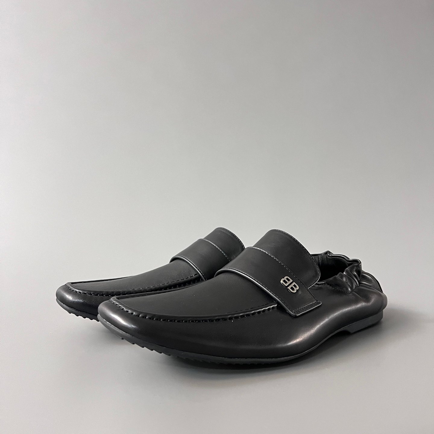AuroraCustom Balenciaga Palermo Series Supple Goatskin Square-Toe BB-Hardware Babouche Loafers (Men's Edition)