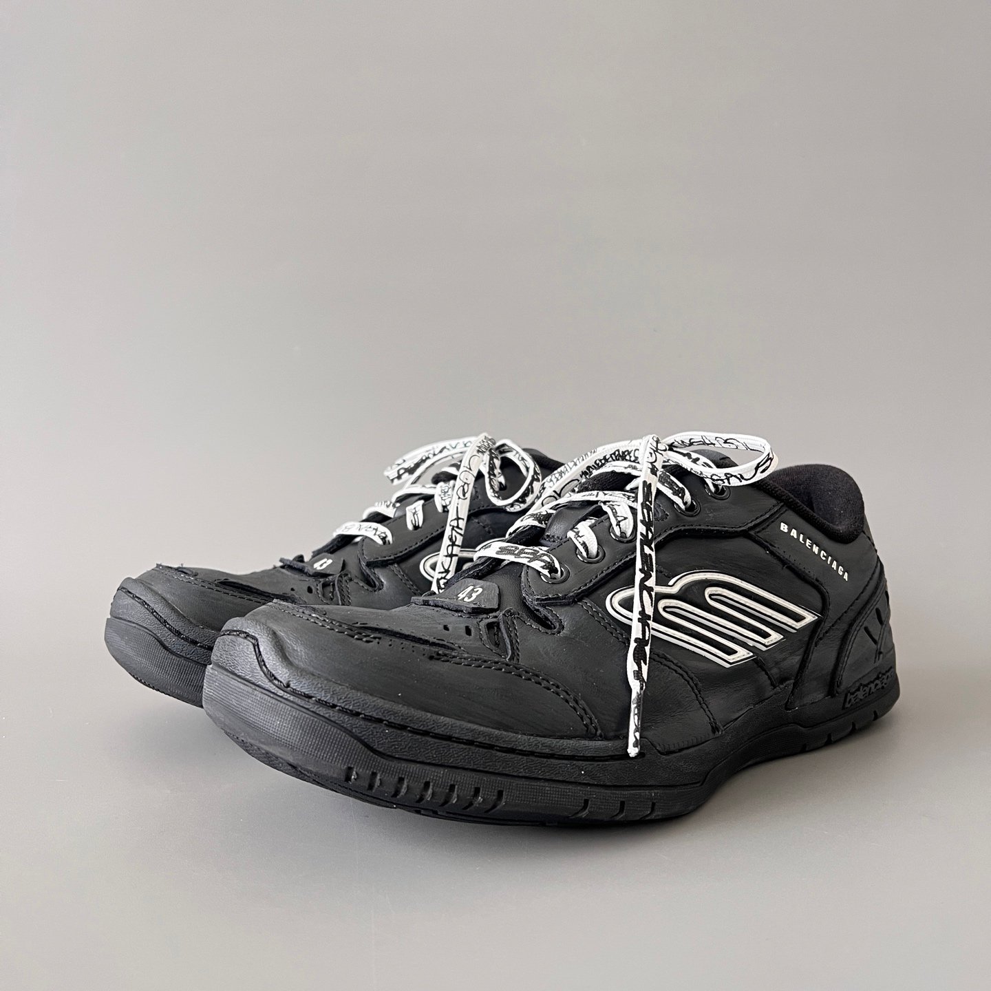 AuroraCustom Balenciaga Hamptons Series Pitch Black & White Script Lifestyle Sneaker (Unisex Edition)