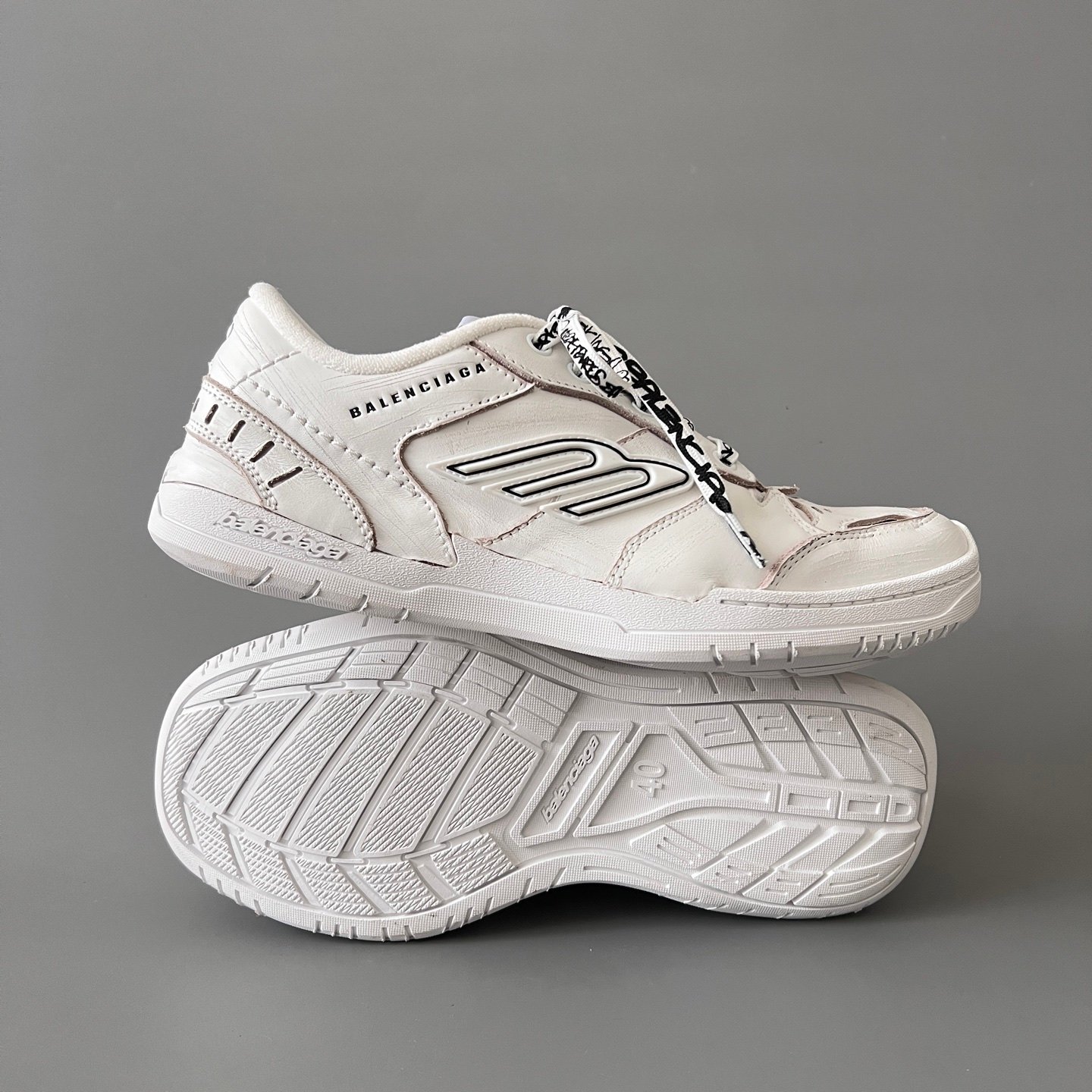 AuroraCustom Balenciaga Hamptons Series Pristine White & Black Script Lifestyle Sneaker (Unisex Edition) - Image 6