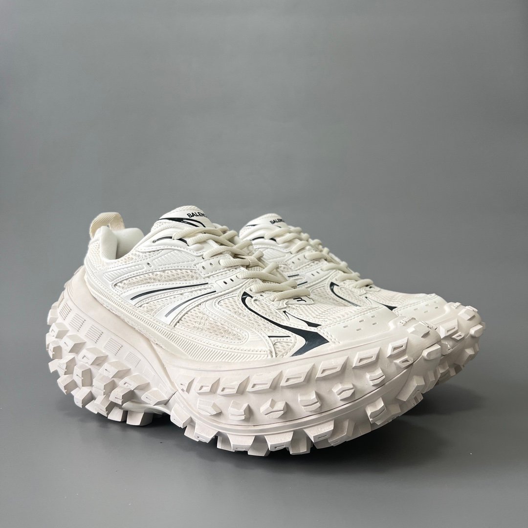 AuroraCustom Balenciaga Defender Series Pristine Ivory White Avant-Garde Luxury Heavy-Platform Tyre Sneakers (Unisex Edition) - Image 3
