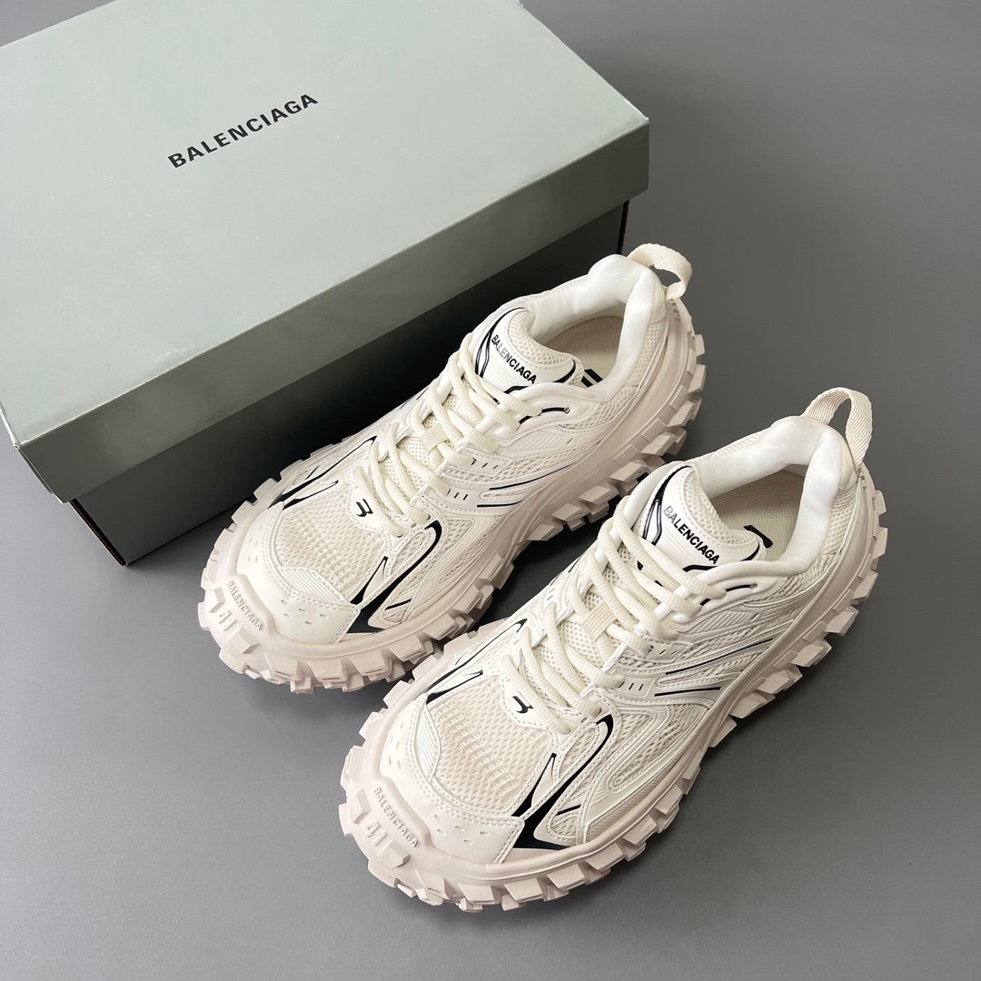 AuroraCustom Balenciaga Defender Series Pristine Ivory White Avant-Garde Luxury Heavy-Platform Tyre Sneakers (Unisex Edition) - Image 9