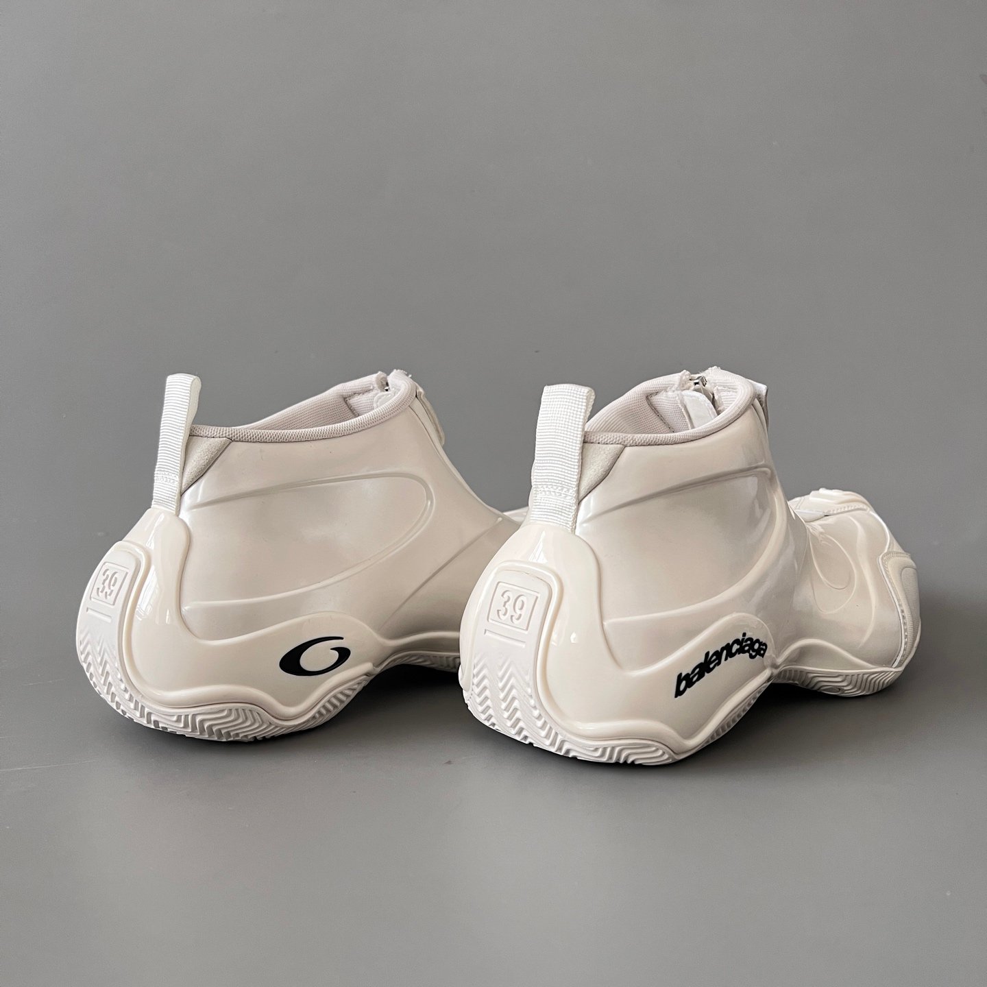 AuroraCustom Balenciaga Basketball Series Off-White Ivory Avant-Garde Luxury Zippered Mid-Top Sneaker (Men's Edition) - Image 4