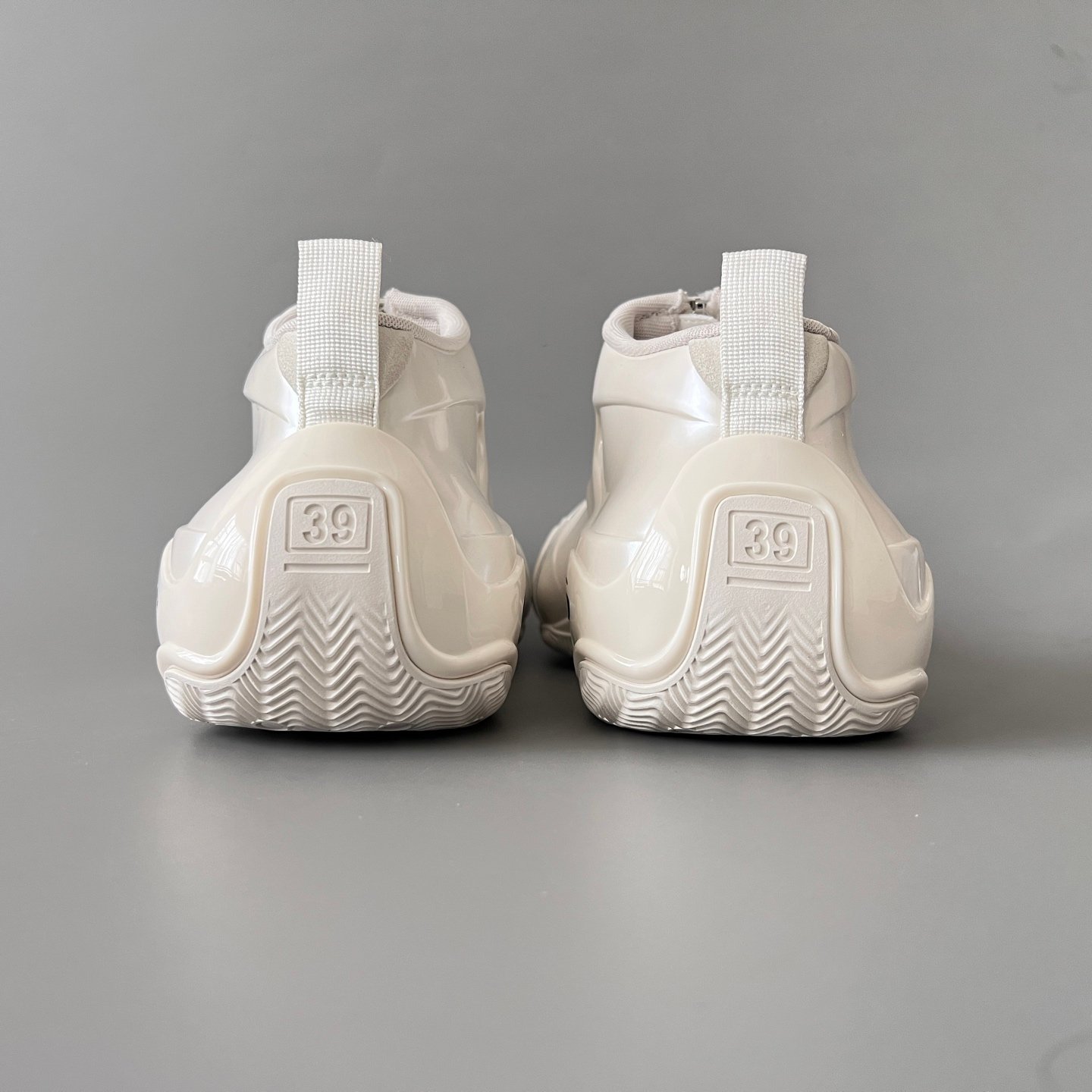 AuroraCustom Balenciaga Basketball Series Off-White Ivory Avant-Garde Luxury Zippered Mid-Top Sneaker (Men's Edition) - Image 5