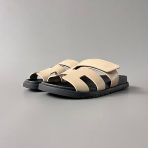 AuroraCustom Hermès Chypre Series Smooth Calfskin Technical Sandals (Desert Sand Beige & Stealth Black Edition)