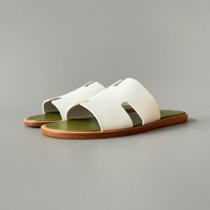 AuroraCustom Hermès Izmir Series Grained Epsom Leather Flat Sandals (Pristine White, Olive Green Footbed & Tonal Leather Sole Edition)