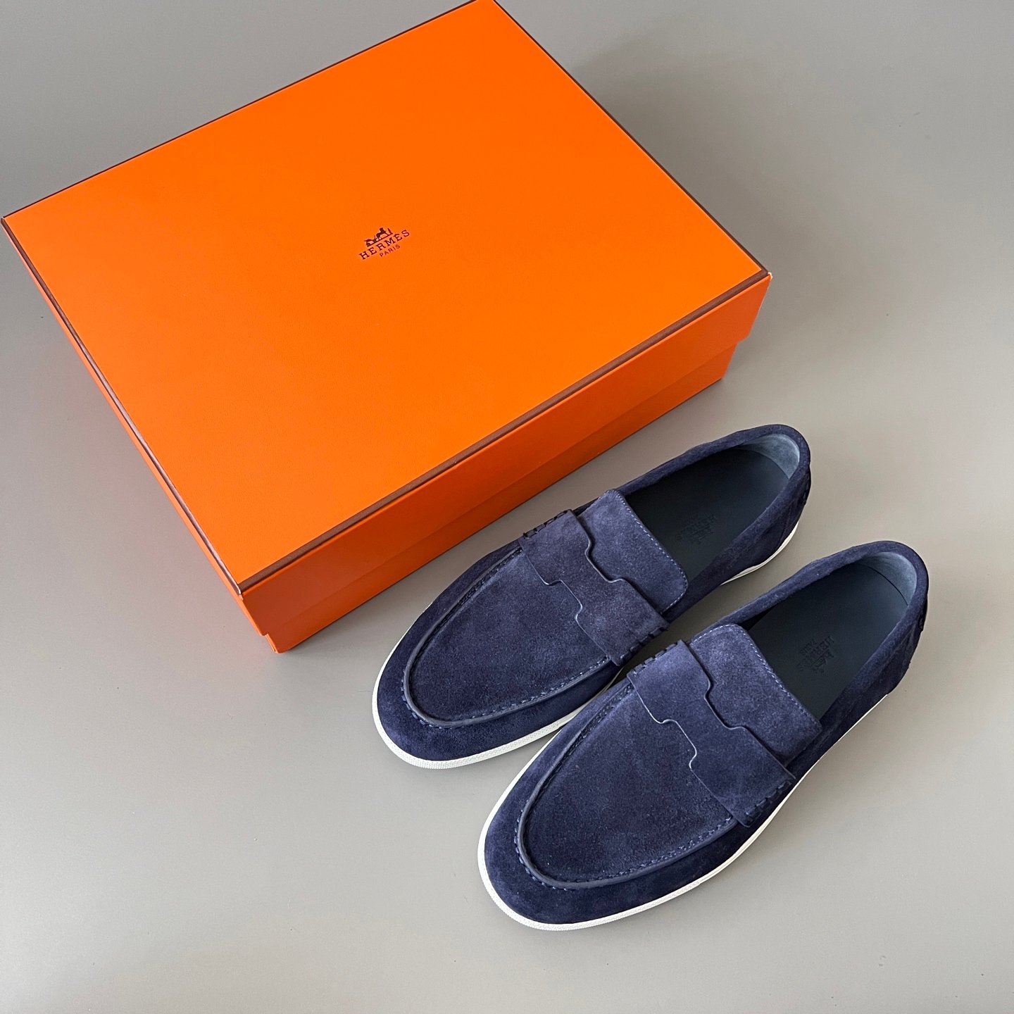 AuroraCustom Hermès Job Series Suede Loafers (Deep Marine Navy Suede & White TPU Sole Edition) - Image 9