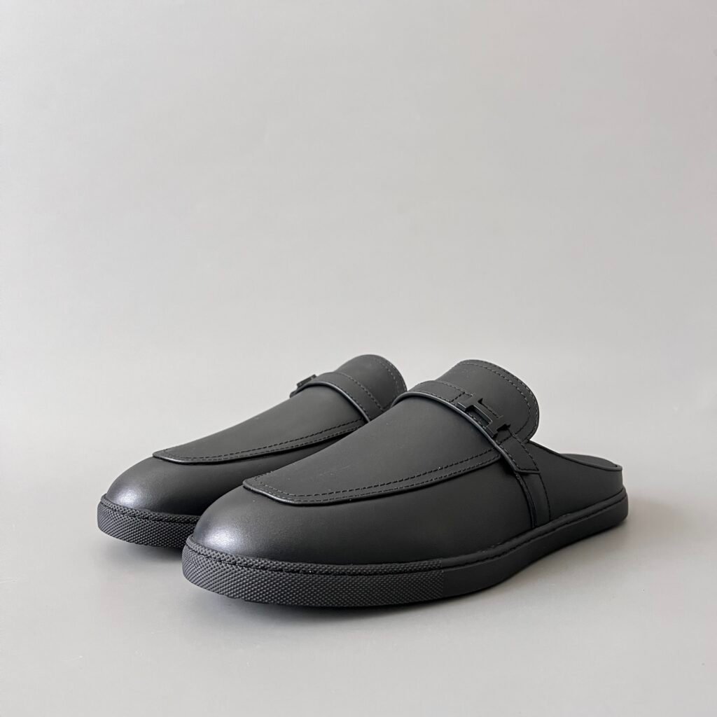 AuroraCustom Hermès Likely Series Smooth Calfskin Loafer Mules (Triple Stealth Black Edition)