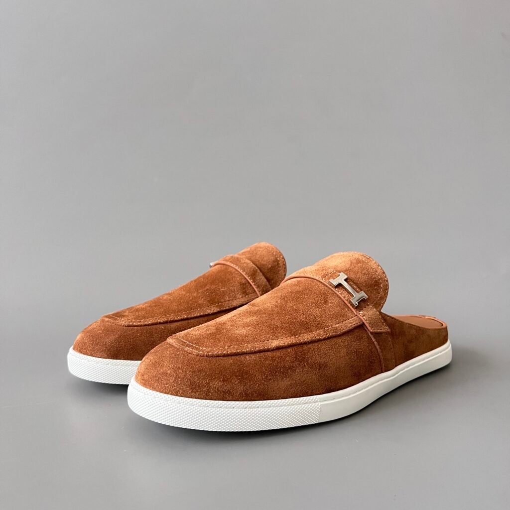 AuroraCustom Hermès Likely Series Suede Loafer Mules (Classic Chestnut Suede & Palladium Hardware Edition)