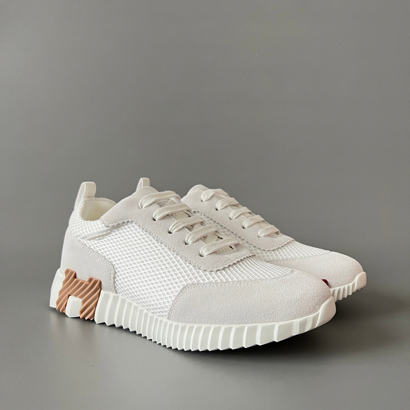 AuroraCustom Hermès Bouncing Series Leather & Technical Mesh Trainers (Off-White, Technical Grid & Caramel Brown Edition) - Image 3