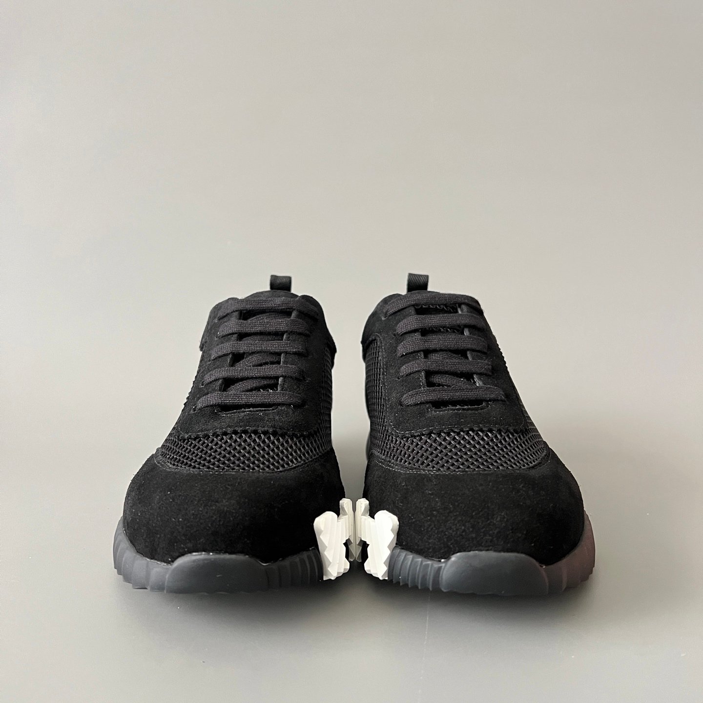 AuroraCustom Hermès Bouncing Series Suede & Technical Open-Mesh Trainers (Stealth Black Mesh & Pristine White Edition) - Image 2