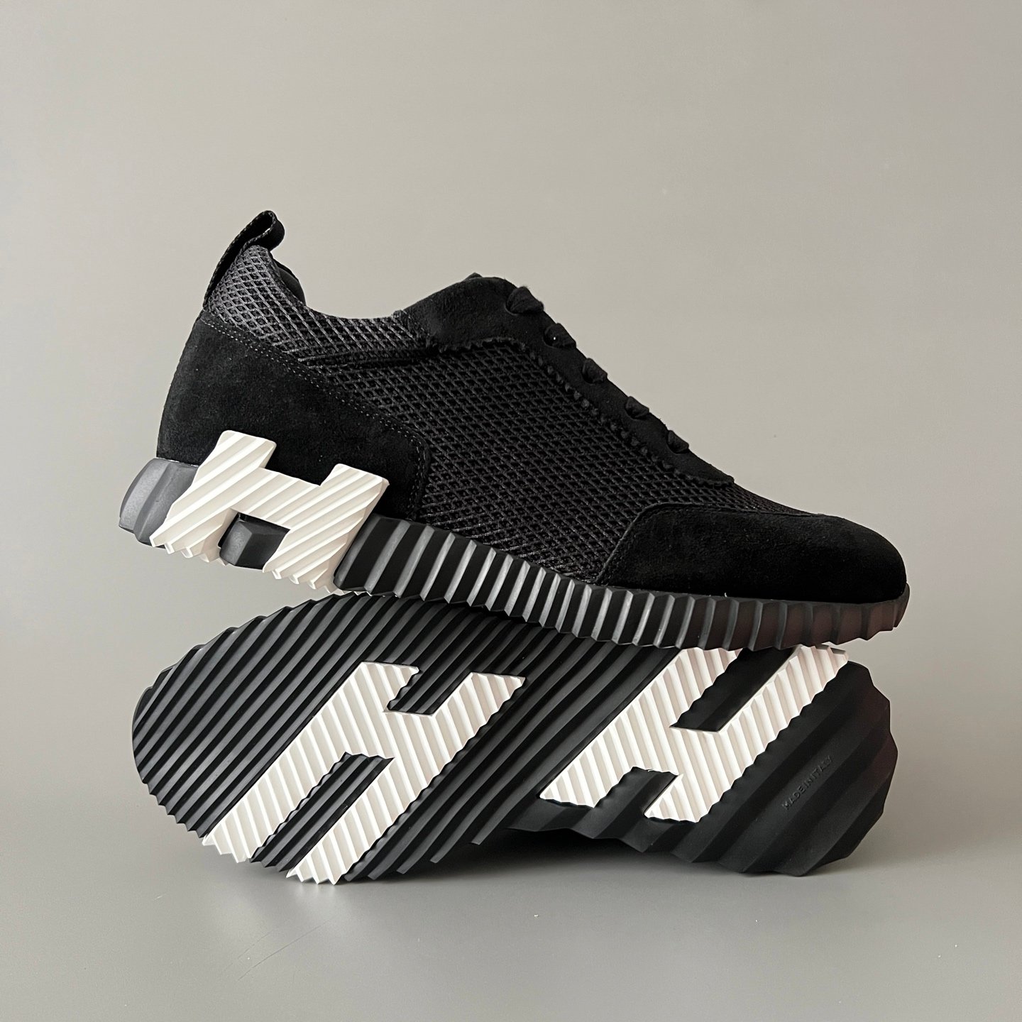 AuroraCustom Hermès Bouncing Series Suede & Technical Open-Mesh Trainers (Stealth Black Mesh & Pristine White Edition) - Image 6