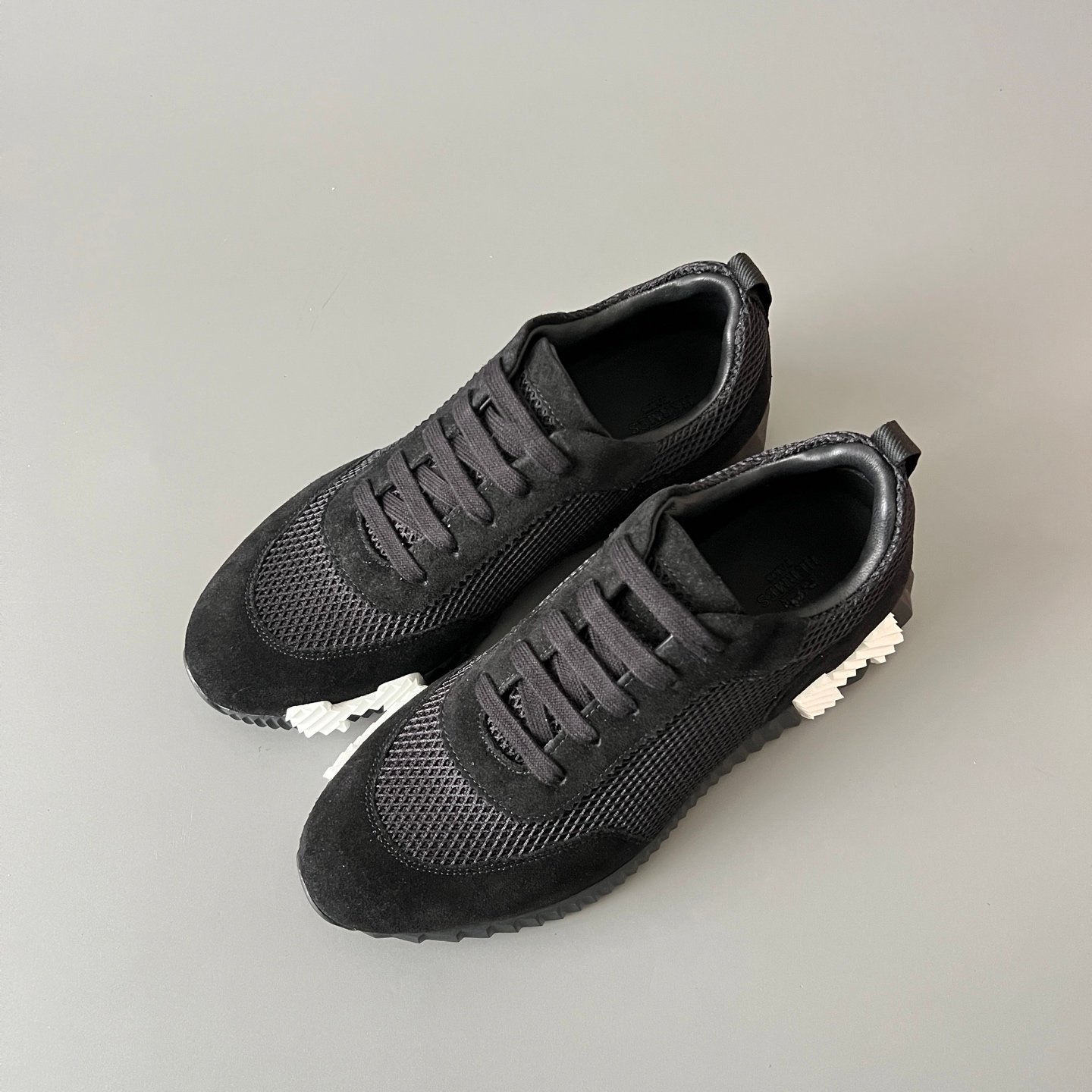 AuroraCustom Hermès Bouncing Series Suede & Technical Open-Mesh Trainers (Stealth Black Mesh & Pristine White Edition) - Image 8