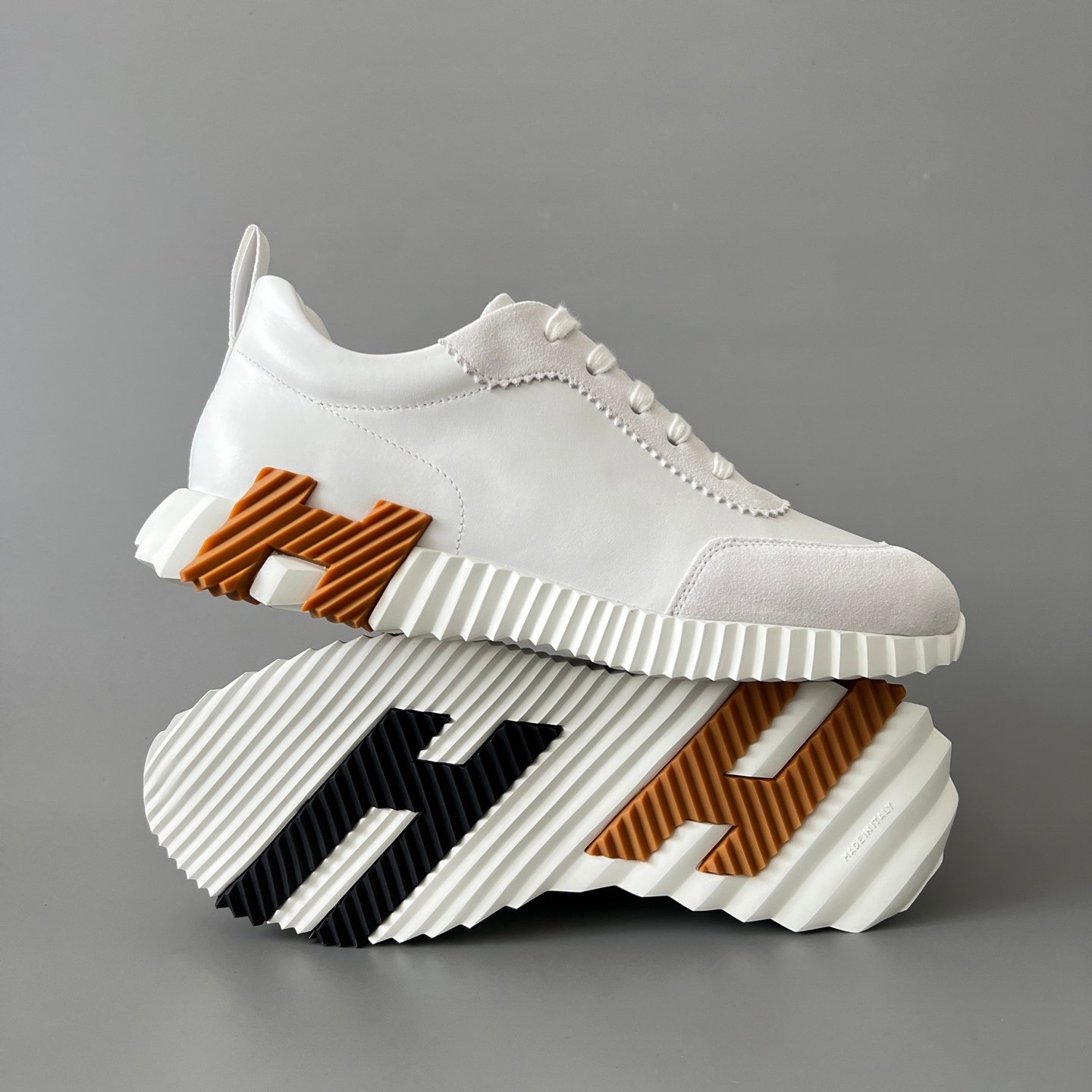 AuroraCustom Hermès Bouncing Series Leather & Suede Leisure Trainers (Pristine White & Caramel Brown Suede Edition) - Image 6