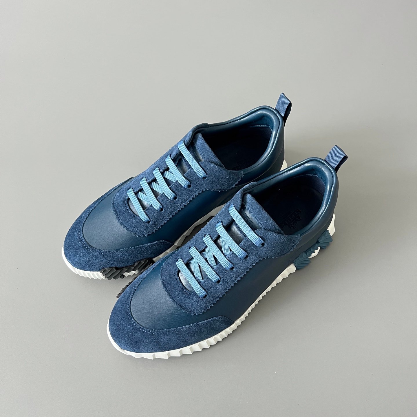 AuroraCustom Hermès Bouncing Series Leather & Suede Leisure Trainers (Nordic Blue & Ocean Indigo Edition) - Image 8