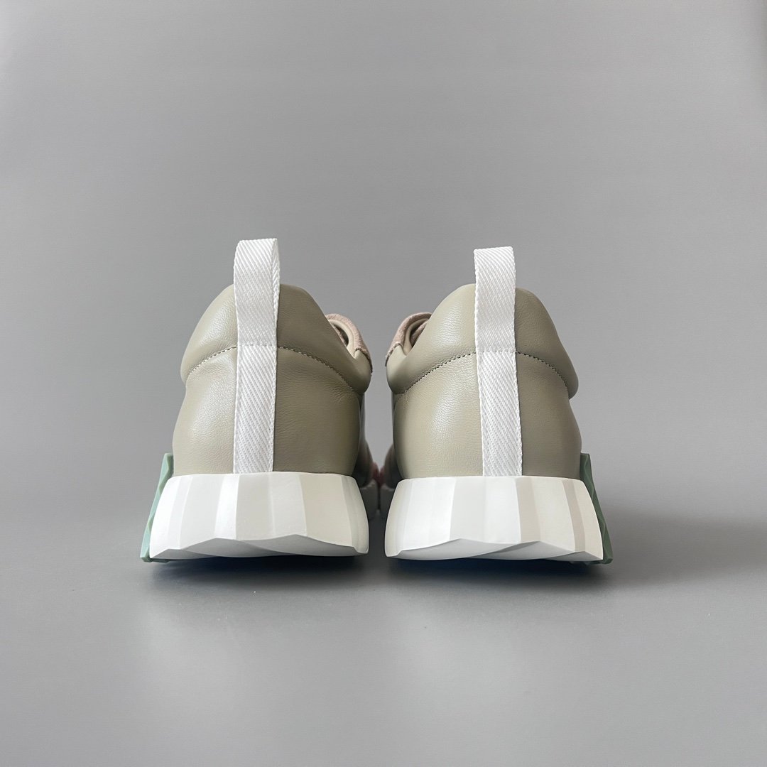AuroraCustom Hermès Bouncing Series Leather & Technical Canvas Leisure Trainers (Sage Green & Taupe Suede Edition) - Image 5