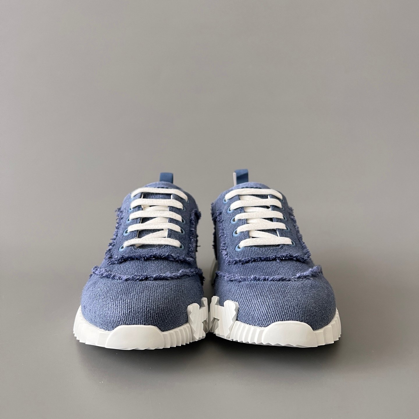 AuroraCustom Hermès Bouncing Series Frayed Edge Canvas Leisure Trainers (Deep Indigo Edition) - Image 2