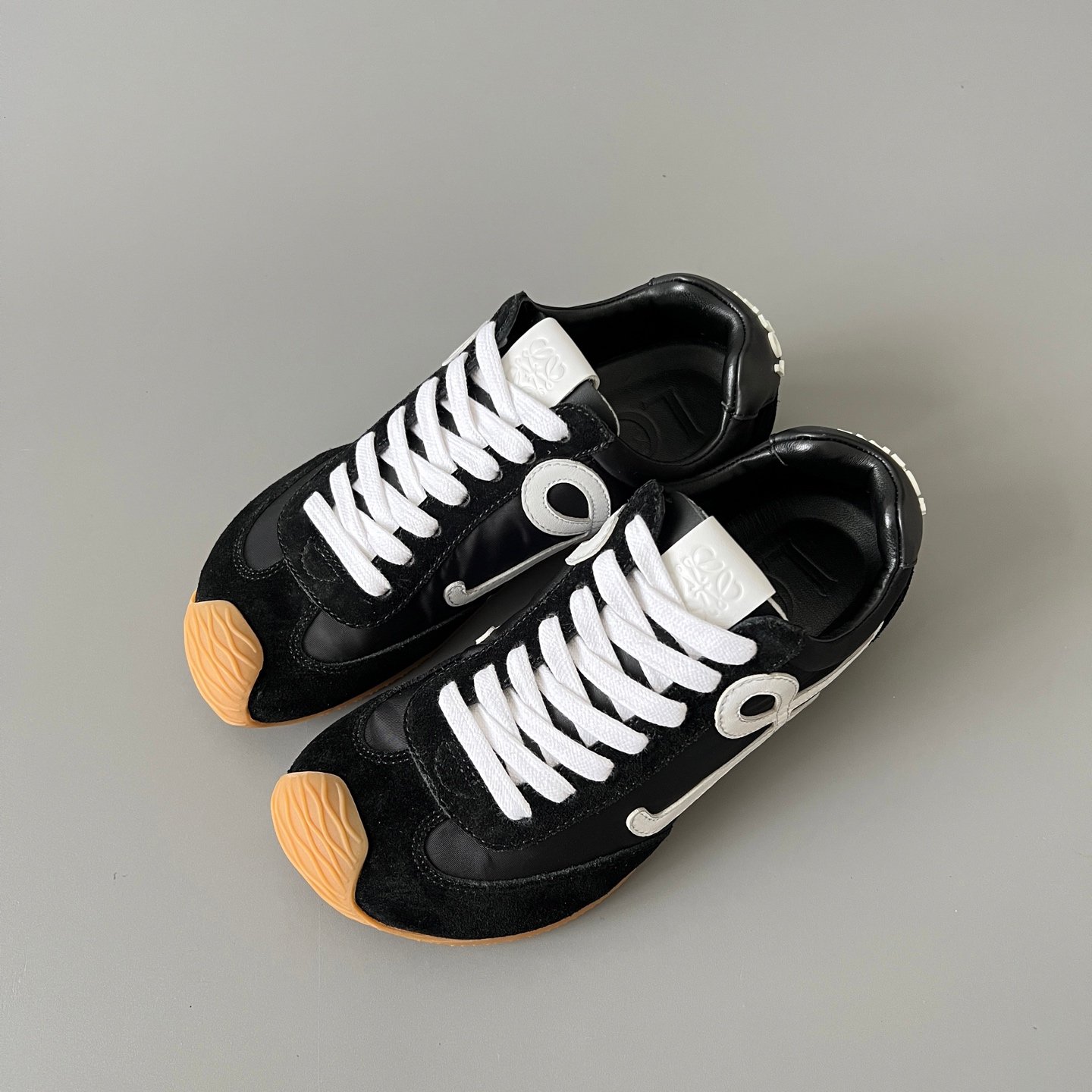 AuroraCustom Loewe Ballet Runner 2.0 Nylon & Calfskin Low-Top Sneakers (Stealth Black, Premium Velvet Suede & Contrast White Anagram Edition) - Image 8
