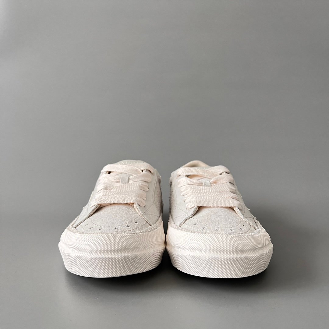 AuroraCustom Amiri Sunset Leather & Suede Low-Top Skate Sneakers (Monochromatic Bone Ecru & Tonal Star Burst Applique Edition) - Image 2