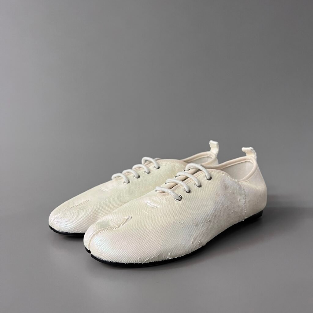 AuroraCustom Maison Margiela Tabi Jazz Lace-Up Shoes (Premium Treated Specialty Canvas & Genuine Leather Sole Women's Edition)