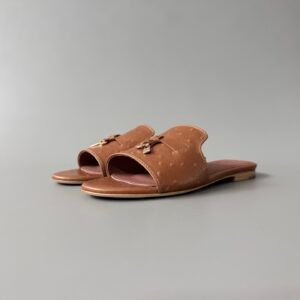 AuroraCustom Loro Piana Summer Charms Flat Slide Sandals (Premium Ostrich-Pattern Embossed Leather & Signature Gold Metal Charms Women's Chestnut Brown Edition)