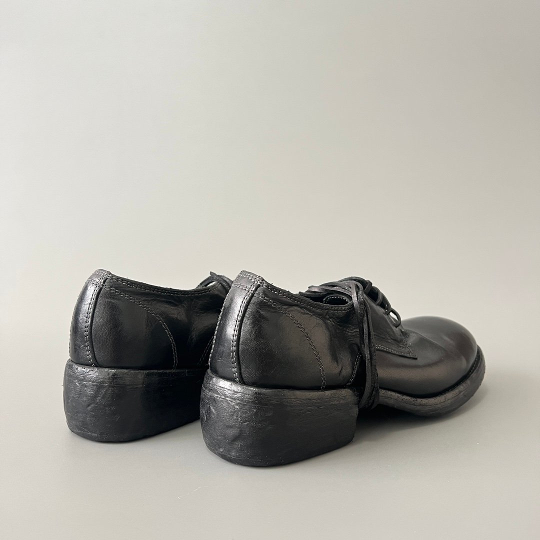 AuroraCustom Guidi 792 Classic Round-Toe Derby Shoes (Handcrafted Goodyear Welted Washed Horse Leather Matte Black Contrast Stitch Edition) - Image 4