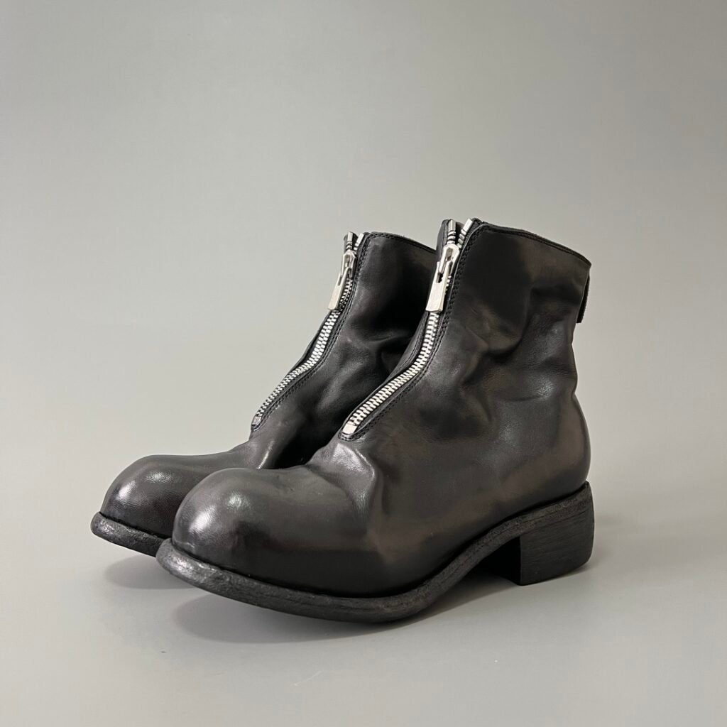 AuroraCustom Guidi 210 Front-Zip Low-Calf Short Boots (Handcrafted Goodyear Welted Washed Horse Leather Matte Black Edition)