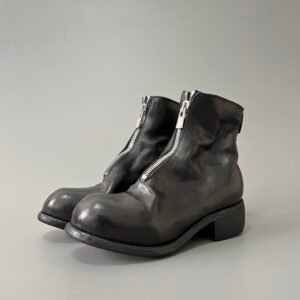 AuroraCustom Guidi 210 Front-Zip Low-Calf Short Boots (Handcrafted Goodyear Welted Washed Horse Leather Matte Black Edition)