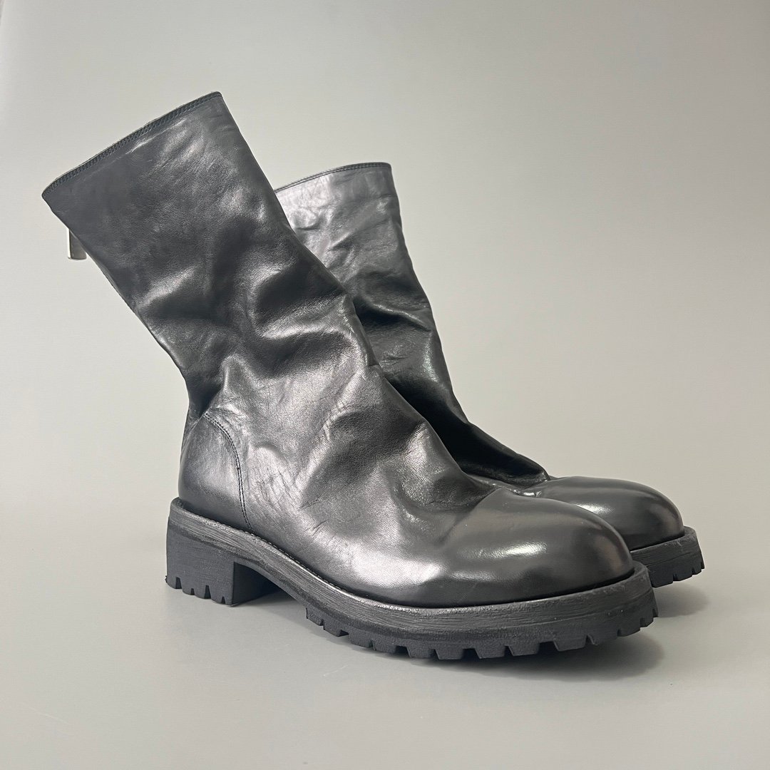 AuroraCustom Guidi 210 Bulbous-Toe Back-Zip Low-Calf Short Boots (Handcrafted Goodyear Welted Washed Horse Leather Matte Black Commando Edition) - Image 3