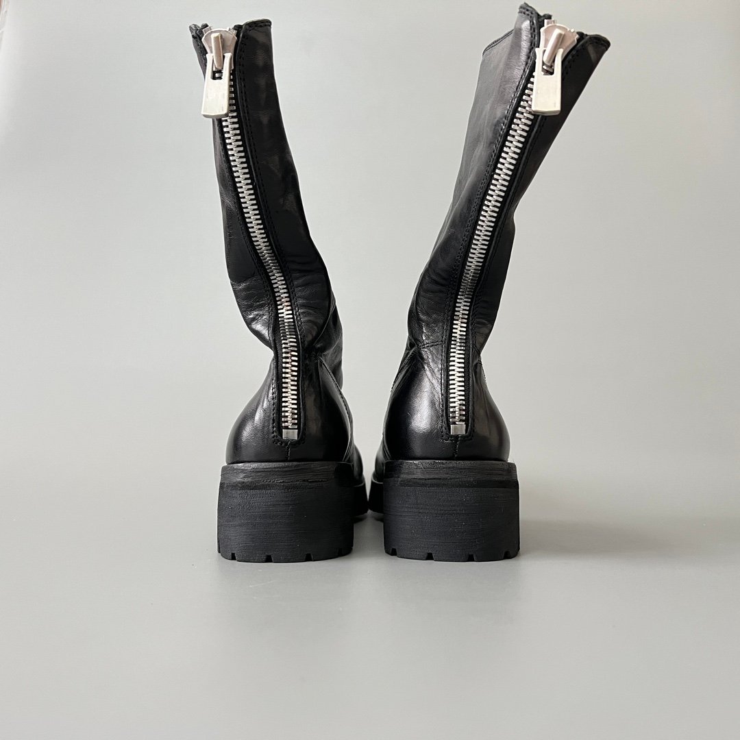 AuroraCustom Guidi 210 Bulbous-Toe Back-Zip Low-Calf Short Boots (Handcrafted Goodyear Welted Washed Horse Leather Matte Black Commando Edition) - Image 5