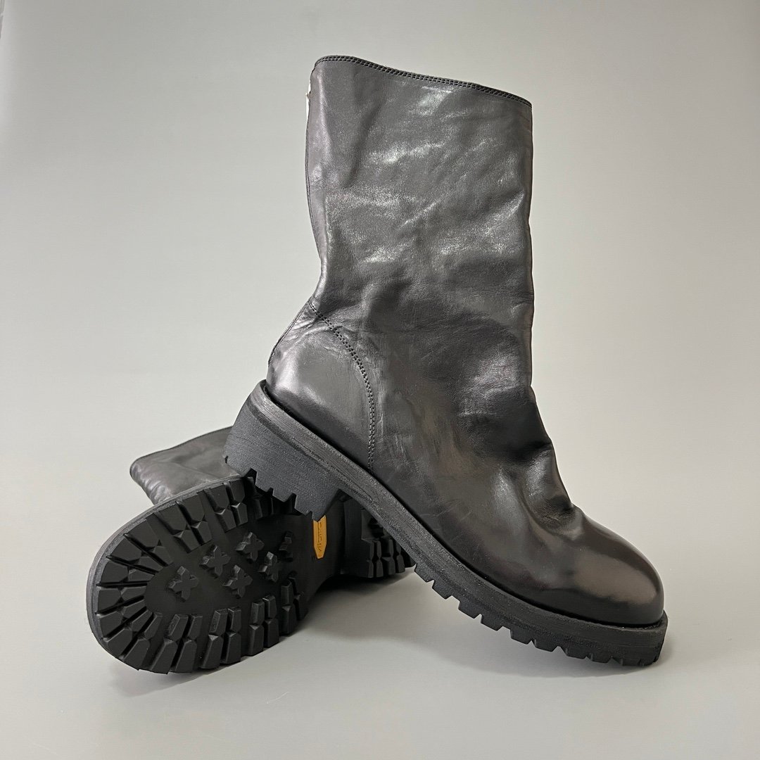 AuroraCustom Guidi 210 Bulbous-Toe Back-Zip Low-Calf Short Boots (Handcrafted Goodyear Welted Washed Horse Leather Matte Black Commando Edition) - Image 7