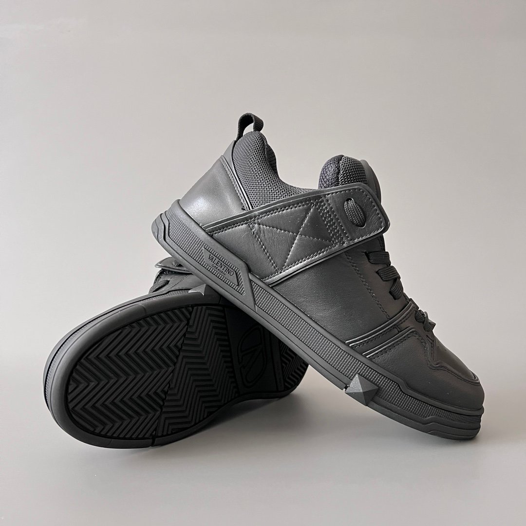 AuroraCustom Valentino Open Skate Low-Top Sneakers (Premium Unisex Triple Black Chunky Padded Skate Edition) - Image 7