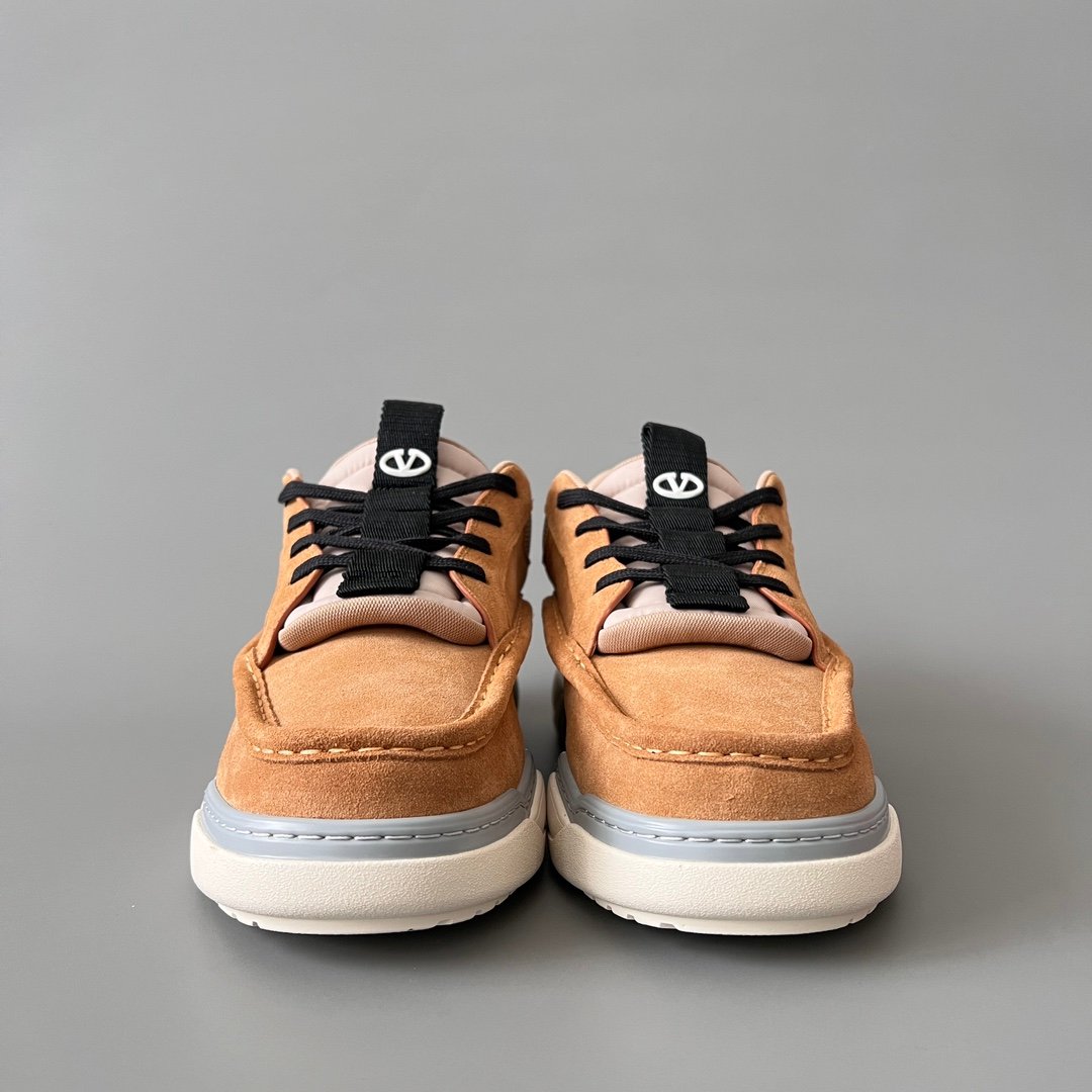 AuroraCustom Valentino GARAVANI Mid-Top Round-Toe Lace-Up Casual Shoes (Premium Men's Tan Suede & Technical Mesh Mixed-Material Platform Edition) - Image 2
