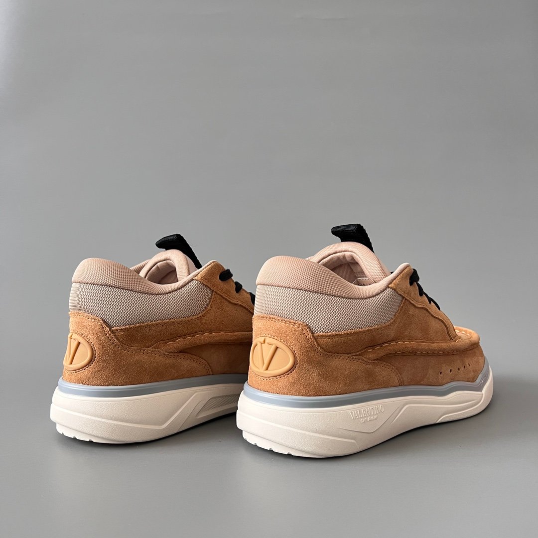 AuroraCustom Valentino GARAVANI Mid-Top Round-Toe Lace-Up Casual Shoes (Premium Men's Tan Suede & Technical Mesh Mixed-Material Platform Edition) - Image 4