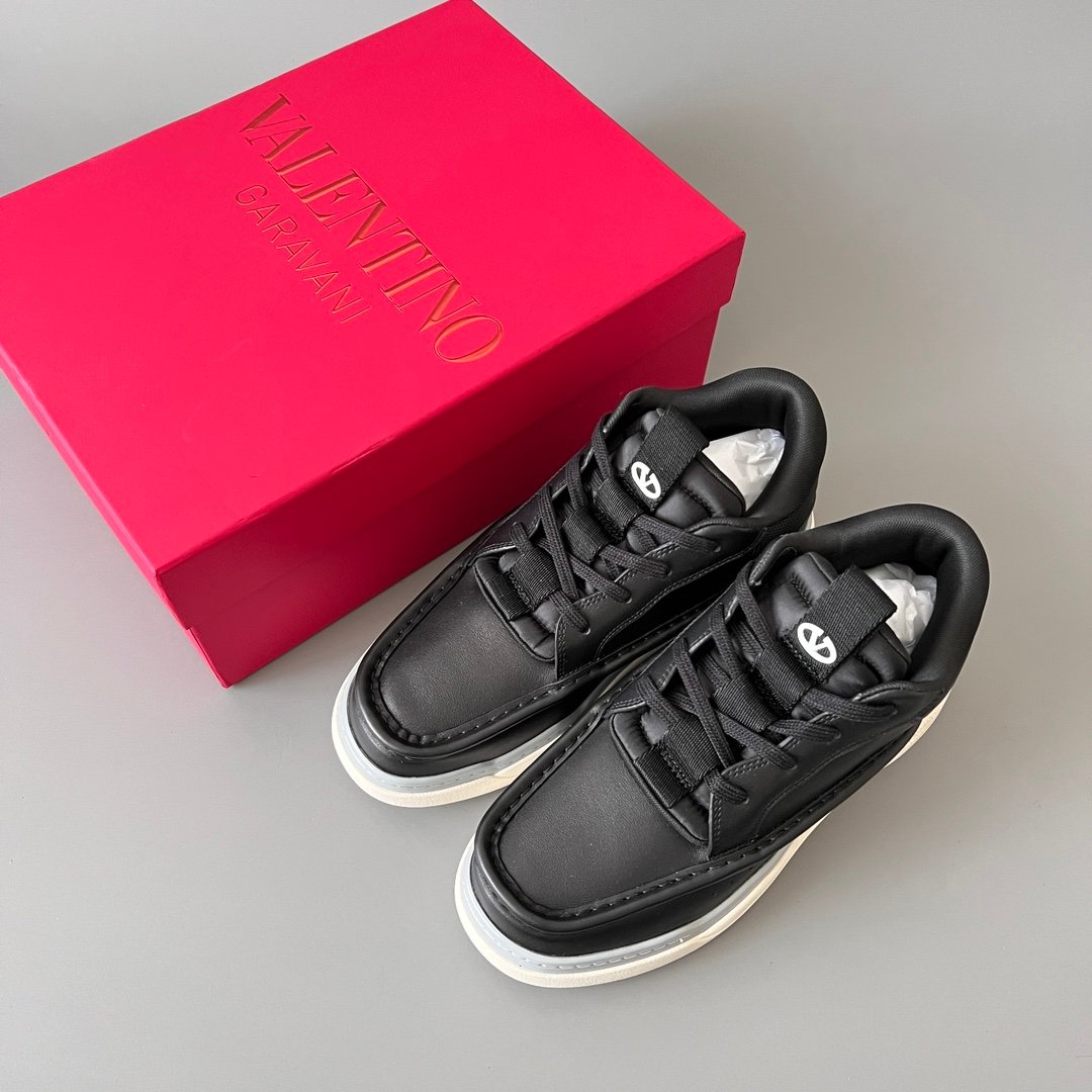 AuroraCustom Valentino GARAVANI Mid-Top Round-Toe Lace-Up Casual Shoes (Premium Men's Matte Black Leather & Technical Mesh Mixed-Material Platform Edition) - Image 9
