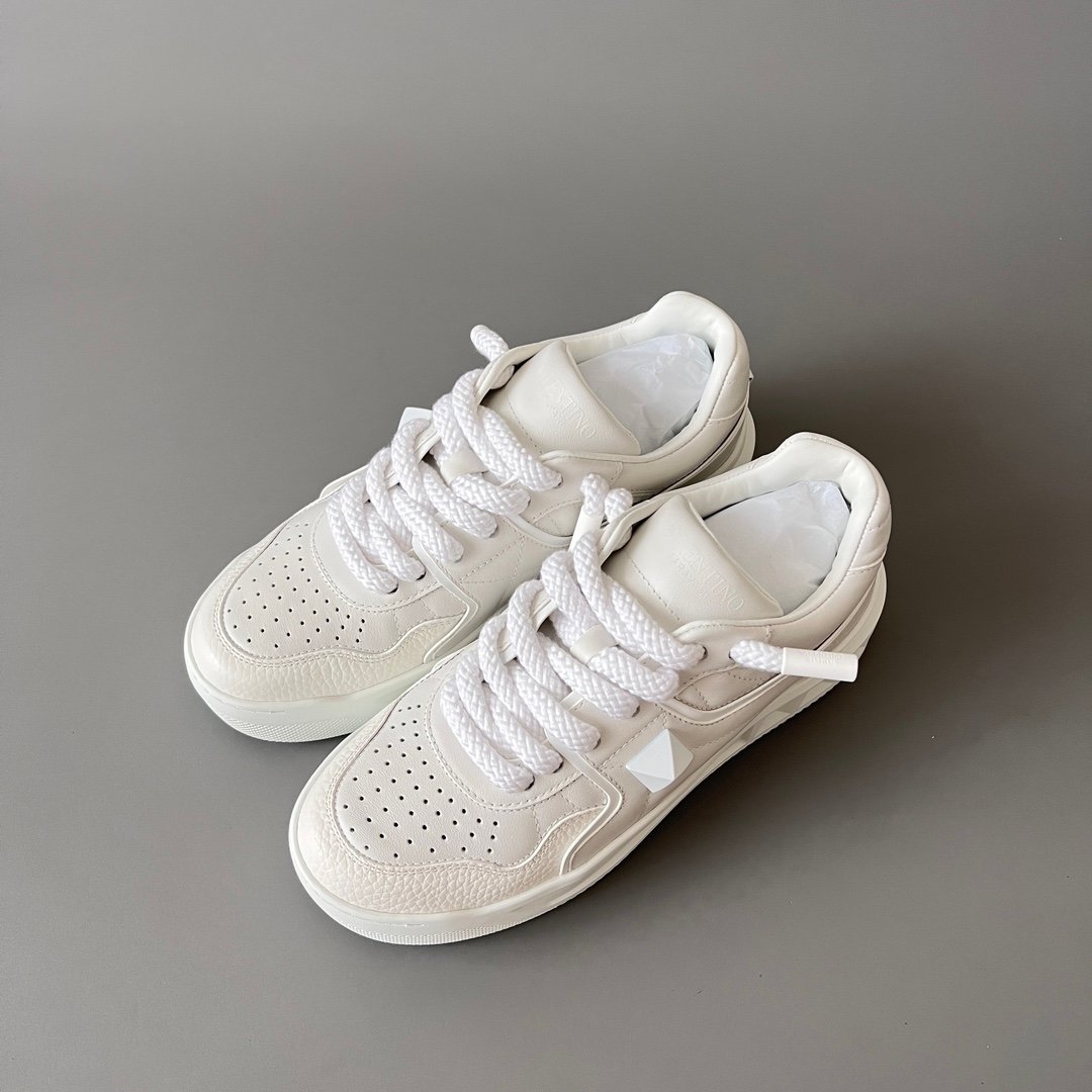 AuroraCustom Valentino GARAVANI Round-Toe Lace-Up Low-Top Sneakers (Premium Unisex All-White Full Leather Platform Court Edition) - Image 8