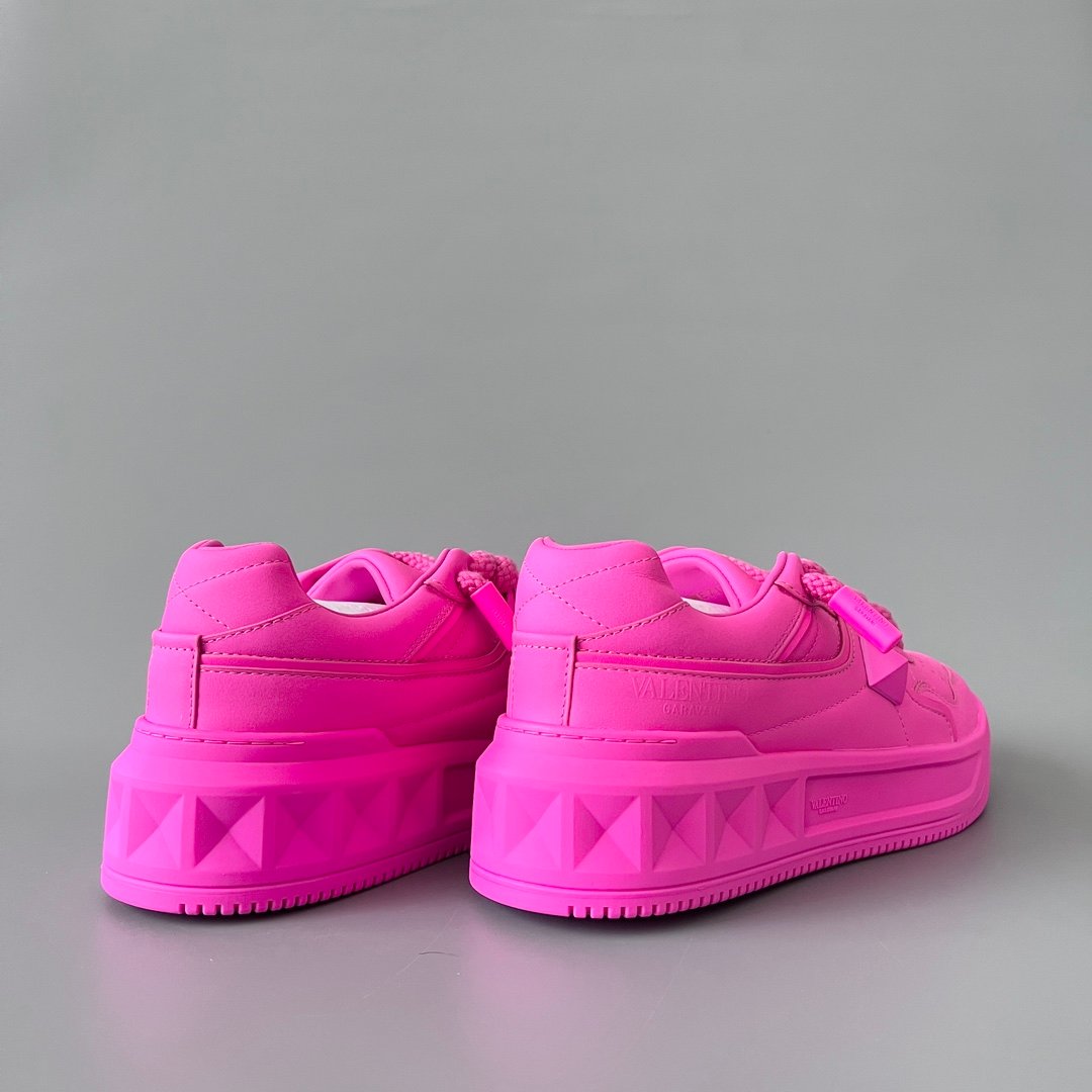 AuroraCustom Valentino GARAVANI Round-Toe Lace-Up Low-Top Sneakers (Premium Unisex Shocking Hot Pink Full Leather Platform Court Edition) - Image 4