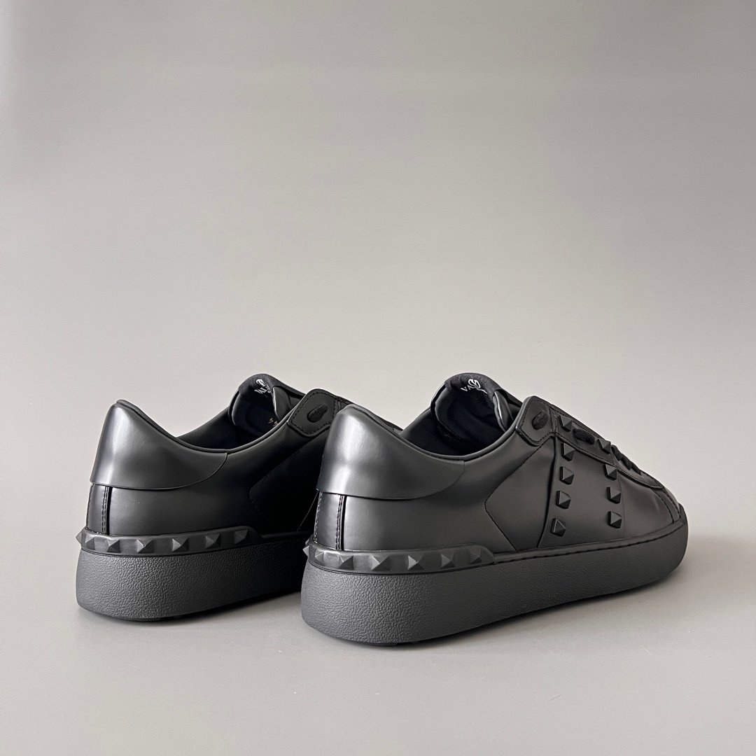 AuroraCustom Valentino Rockstud Untitled Lace-Up Round-Toe Casual Sneakers (Premium Unisex Wabi-Sabi Aesthetic Triple Black Leather Studded Court Edition) - Image 4