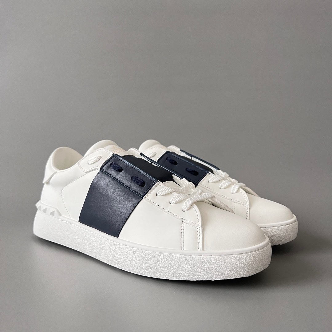 AuroraCustom Valentino Rockstud Untitled Lace-Up Round-Toe Casual Sneakers (Premium Unisex Wabi-Sabi Aesthetic White & Navy Blue Leather Court Edition) - Image 3