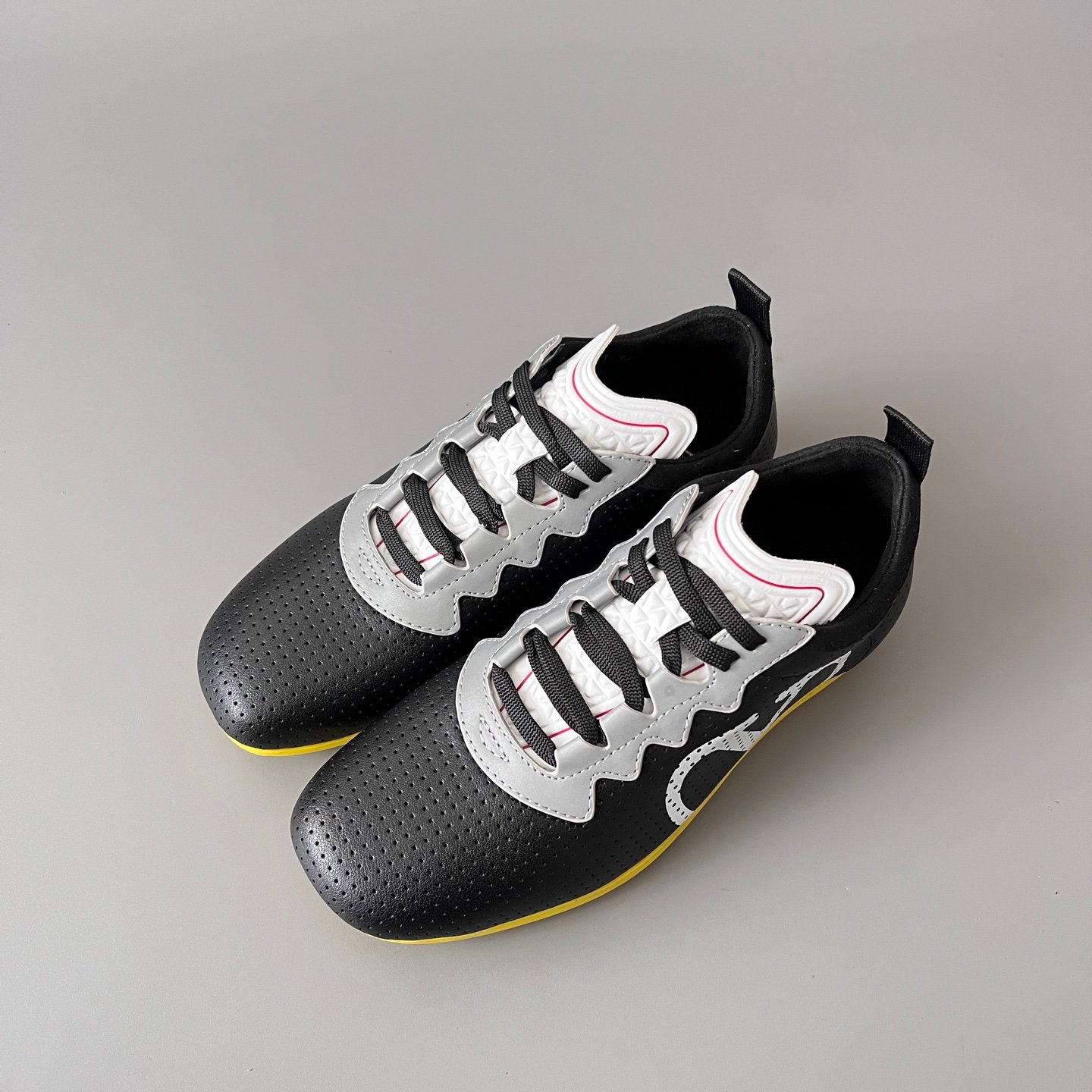 AuroraCustom Valentino Chromathon Perforated Leather Round-Toe Lace-Up Low-Top Casual Sneakers (Premium Women's High-Density Breathable Black Utility Trainer Edition) - Image 8
