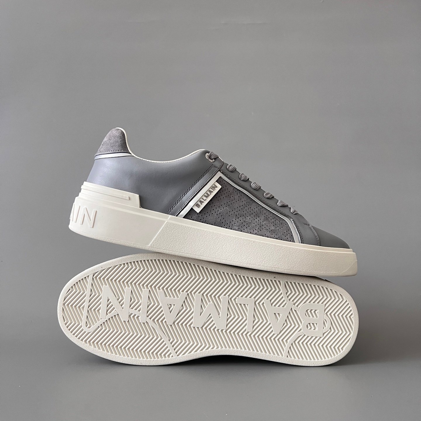 AuroraCustom BALMAIN B-Court Panel Trim Low-Top Platform Board Shoes (Premium Men's Slate Grey Calfskin & Perforated Suede Solid Off-White TPU Outsole Luxury Edition) - Image 6