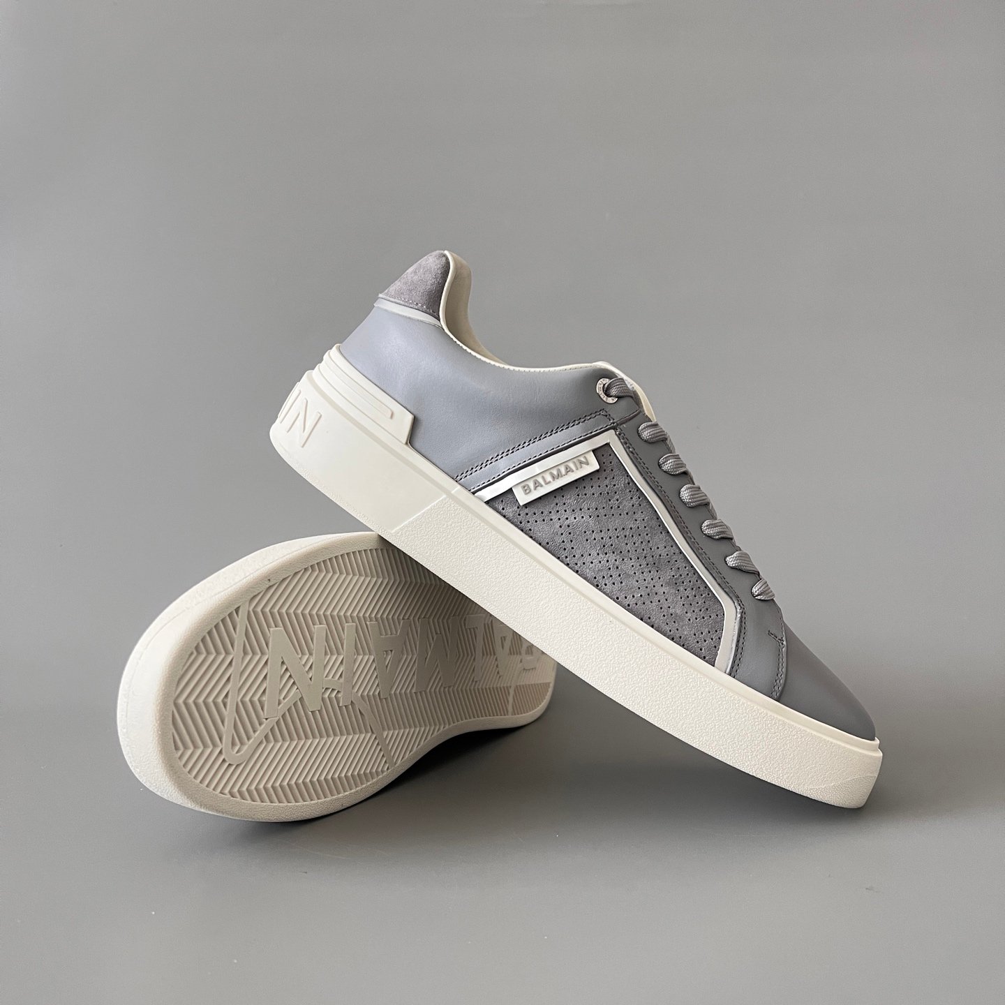 AuroraCustom BALMAIN B-Court Panel Trim Low-Top Platform Board Shoes (Premium Men's Slate Grey Calfskin & Perforated Suede Solid Off-White TPU Outsole Luxury Edition) - Image 7