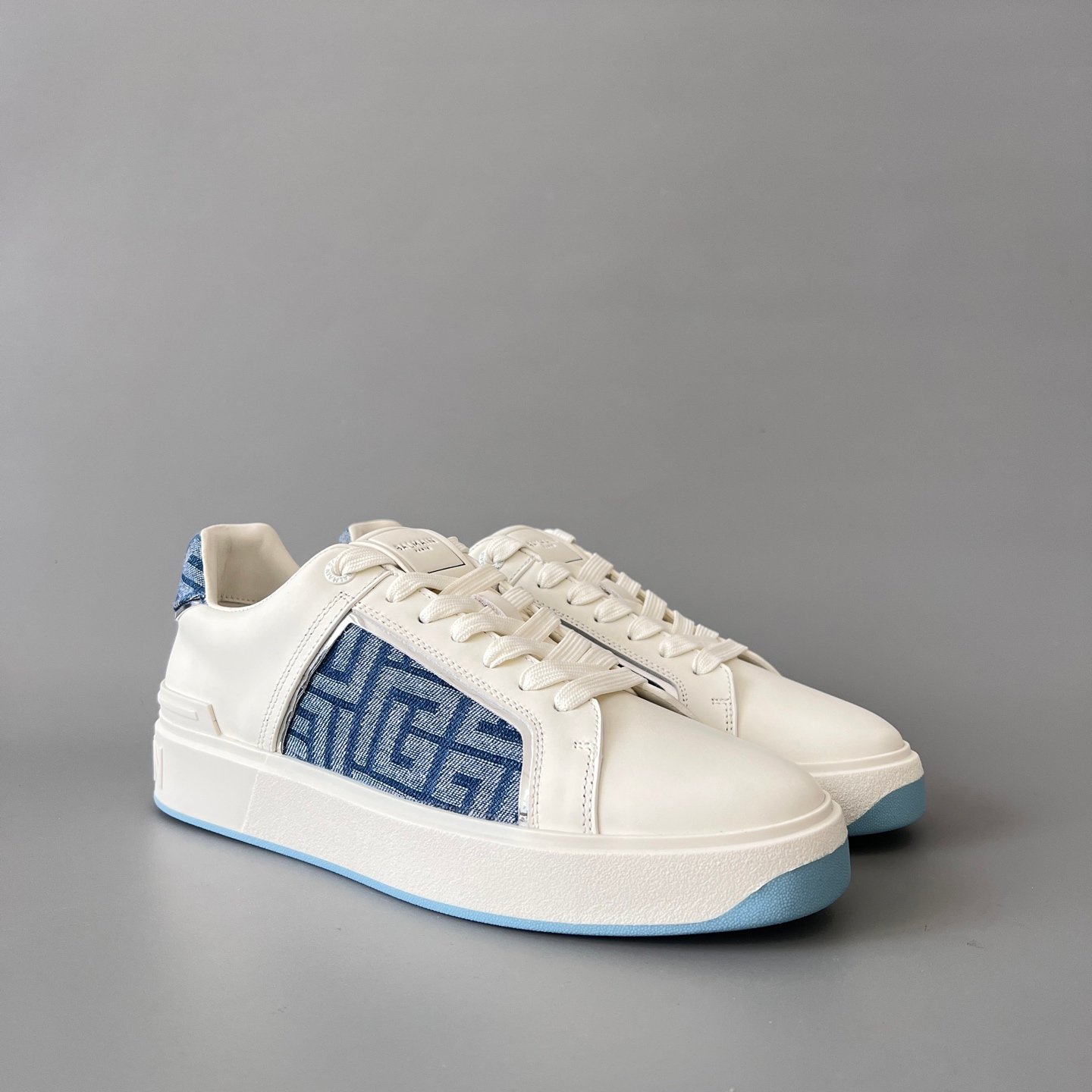 AuroraCustom BALMAIN B-Court Monogram Denim Low-Top Platform Board Shoes (Premium Men's White Calfskin & Blue Jacquard Dual-Tone TPU Outsole Luxury Edition) - Image 3