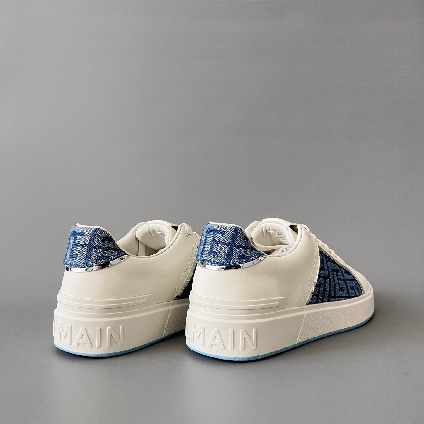 AuroraCustom BALMAIN B-Court Monogram Denim Low-Top Platform Board Shoes (Premium Men's White Calfskin & Blue Jacquard Dual-Tone TPU Outsole Luxury Edition) - Image 4