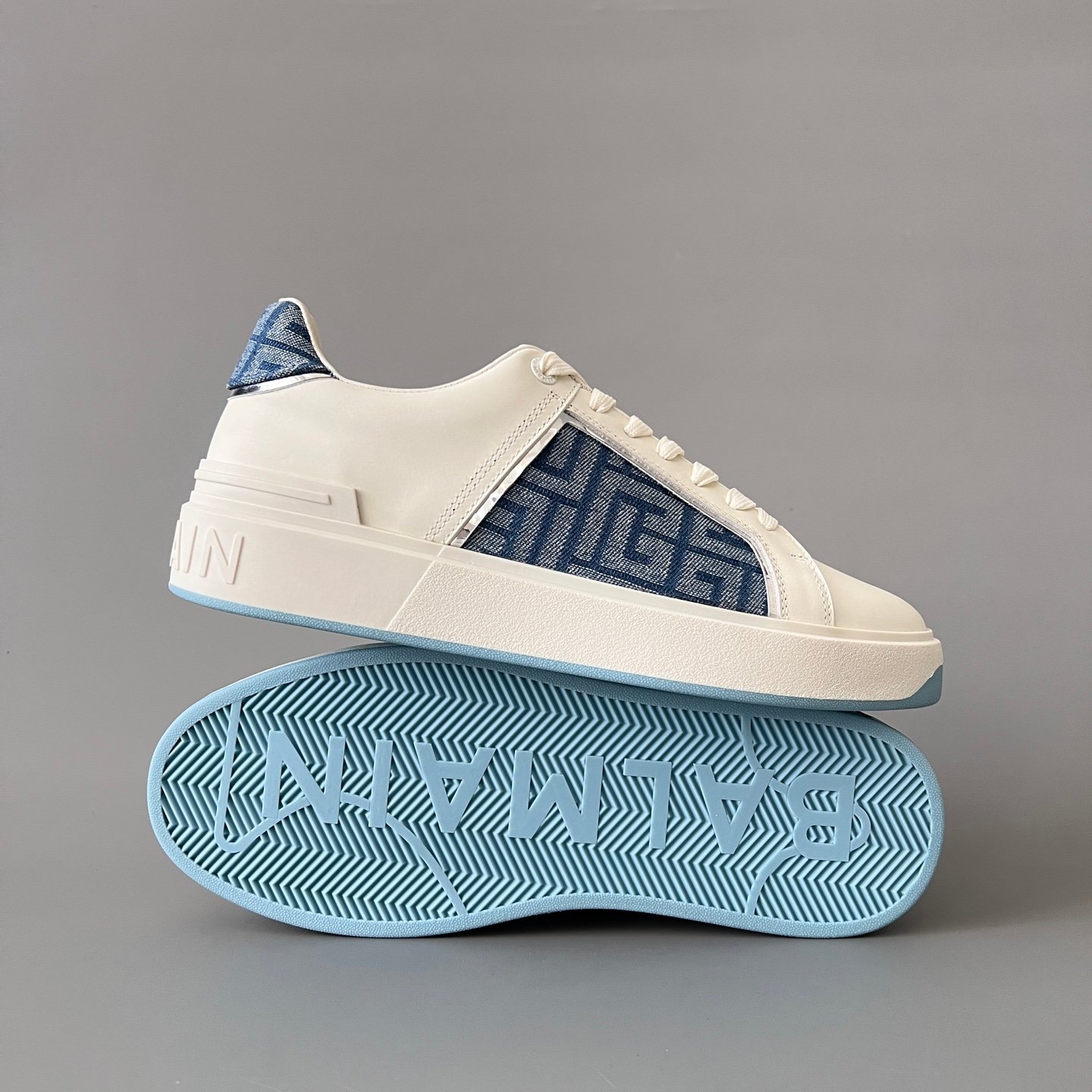 AuroraCustom BALMAIN B-Court Monogram Denim Low-Top Platform Board Shoes (Premium Men's White Calfskin & Blue Jacquard Dual-Tone TPU Outsole Luxury Edition) - Image 6