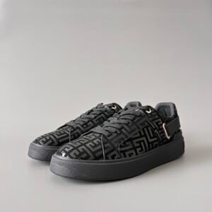 AuroraCustom BALMAIN B-Court Monogram Velvet & Patent Trim Low-Top Platform Board Shoes (Premium Men's Stealth Black Textured Layout Gold Metal Hardware Solid Black TPU Outsole Luxury Edition)